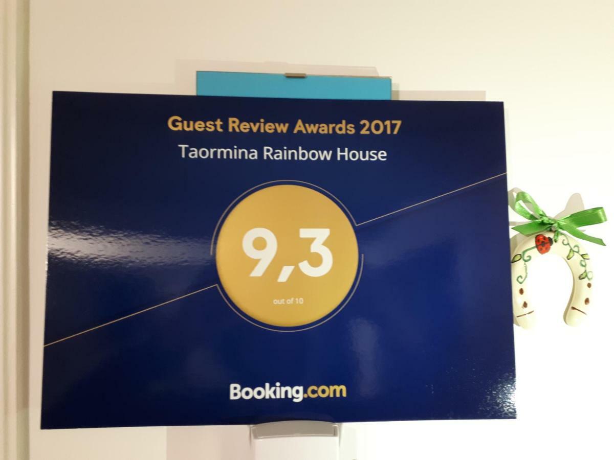 شقة Taormina Rainbow House المظهر الخارجي الصورة